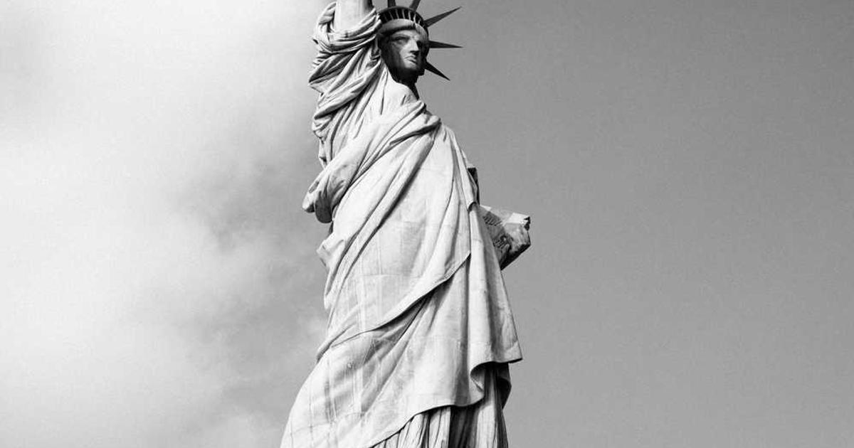 Unlock the Ultimate Gaming Experience: Level Up Your Play Today